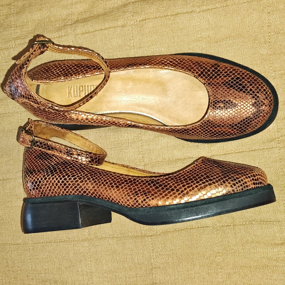 Kupuri Slingback Shoes